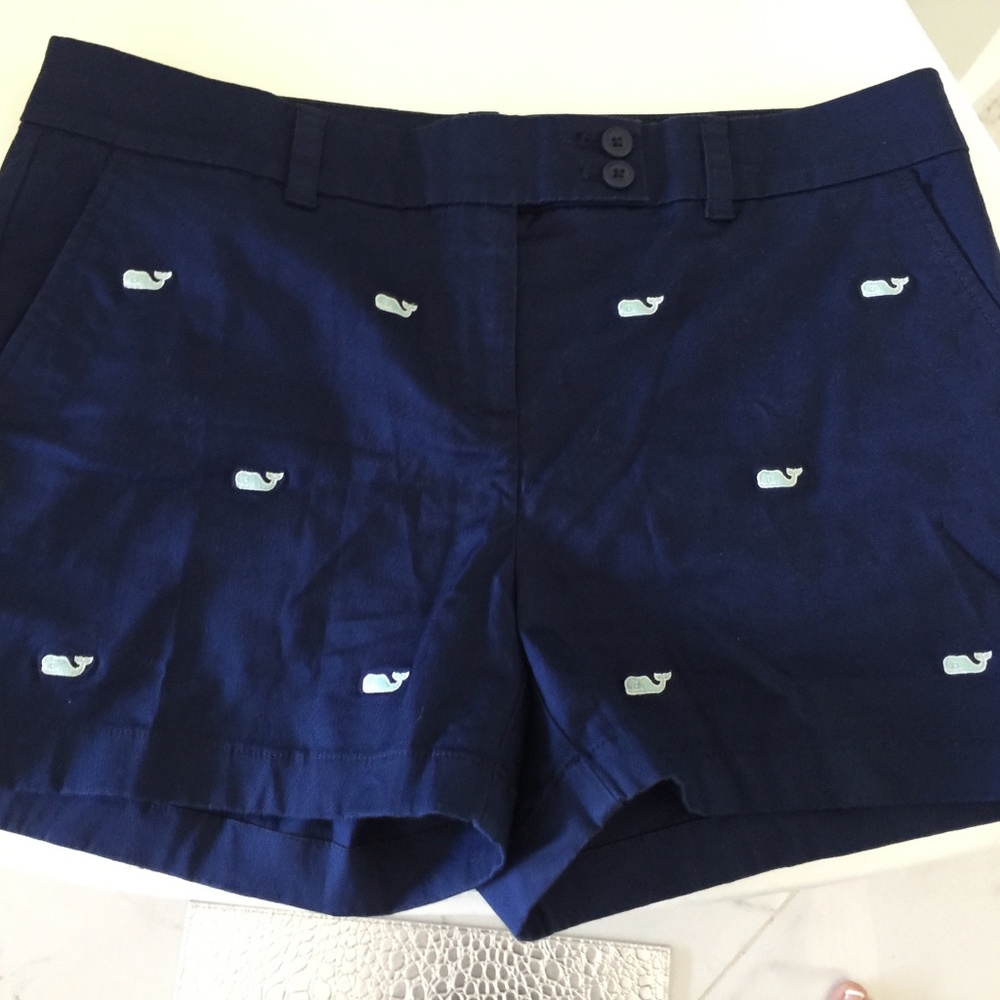 NWOT Vineyard Vines Size 10 Navy Whale Shorts THESE VV SHORTS ARE BRAND NEW !!!!